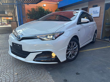 TOYOTA AURIS 2017