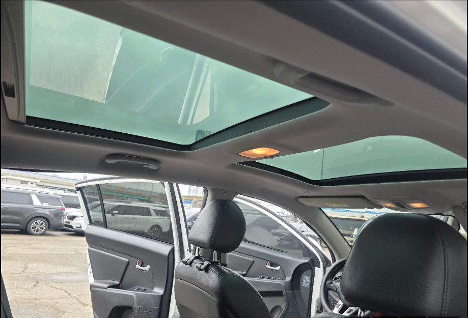 KIA SPORTAGE 2012