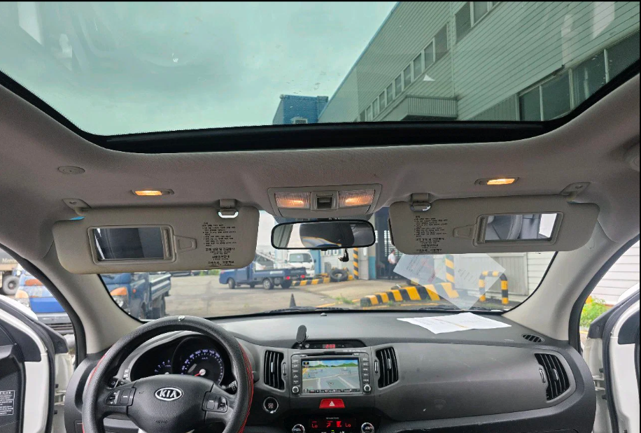 KIA SPORTAGE 2012