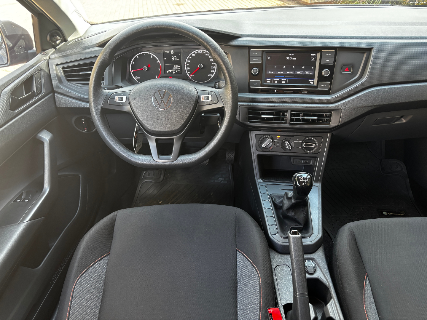 VOLKSWAGEN POLO TRACK 2024