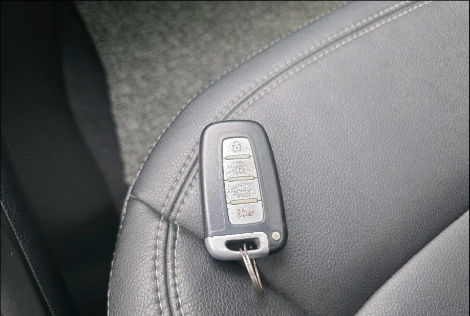 KIA SPORTAGE 2012