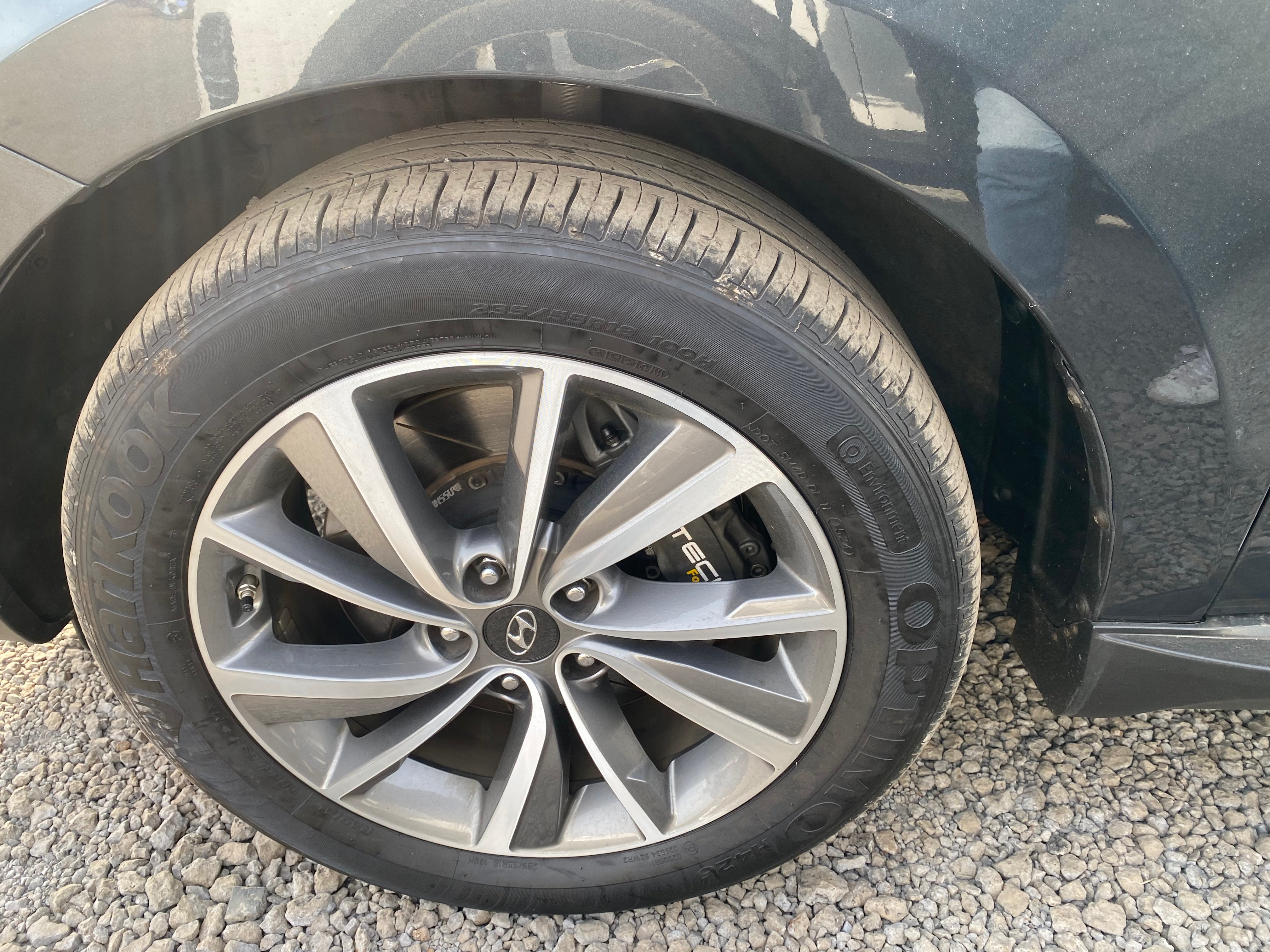 HYUNDAI SANTA FE 2011