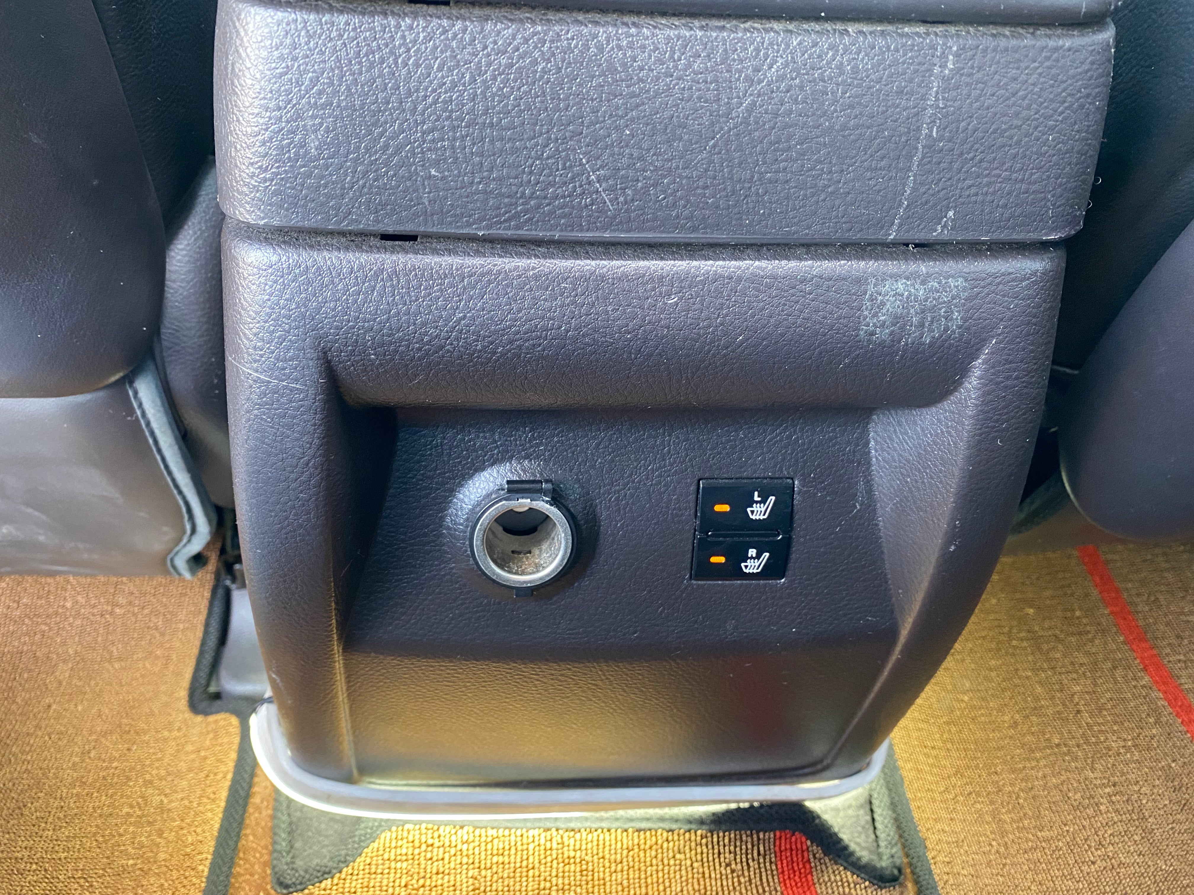 HYUNDAI SANTA FE 2011