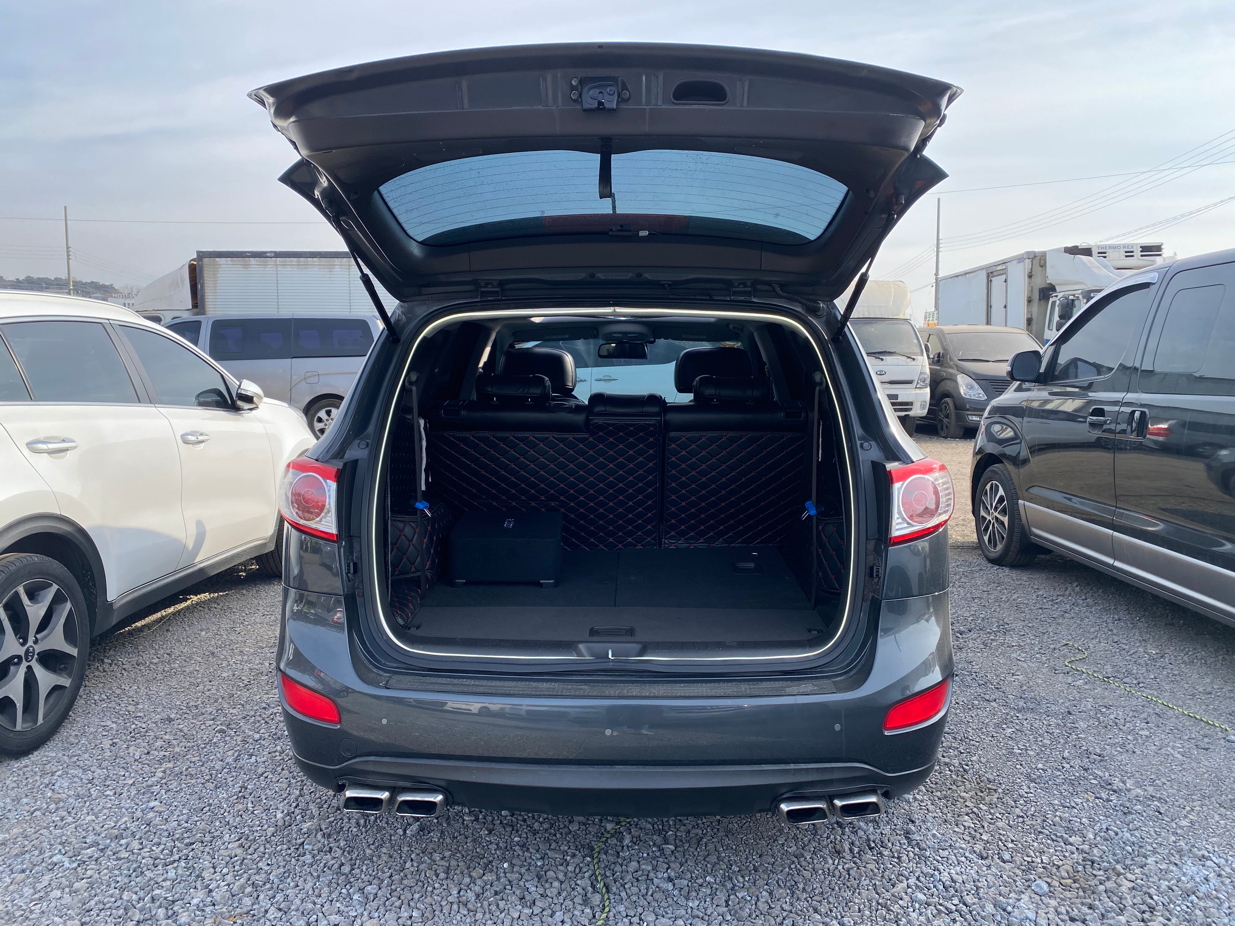 HYUNDAI SANTA FE 2011