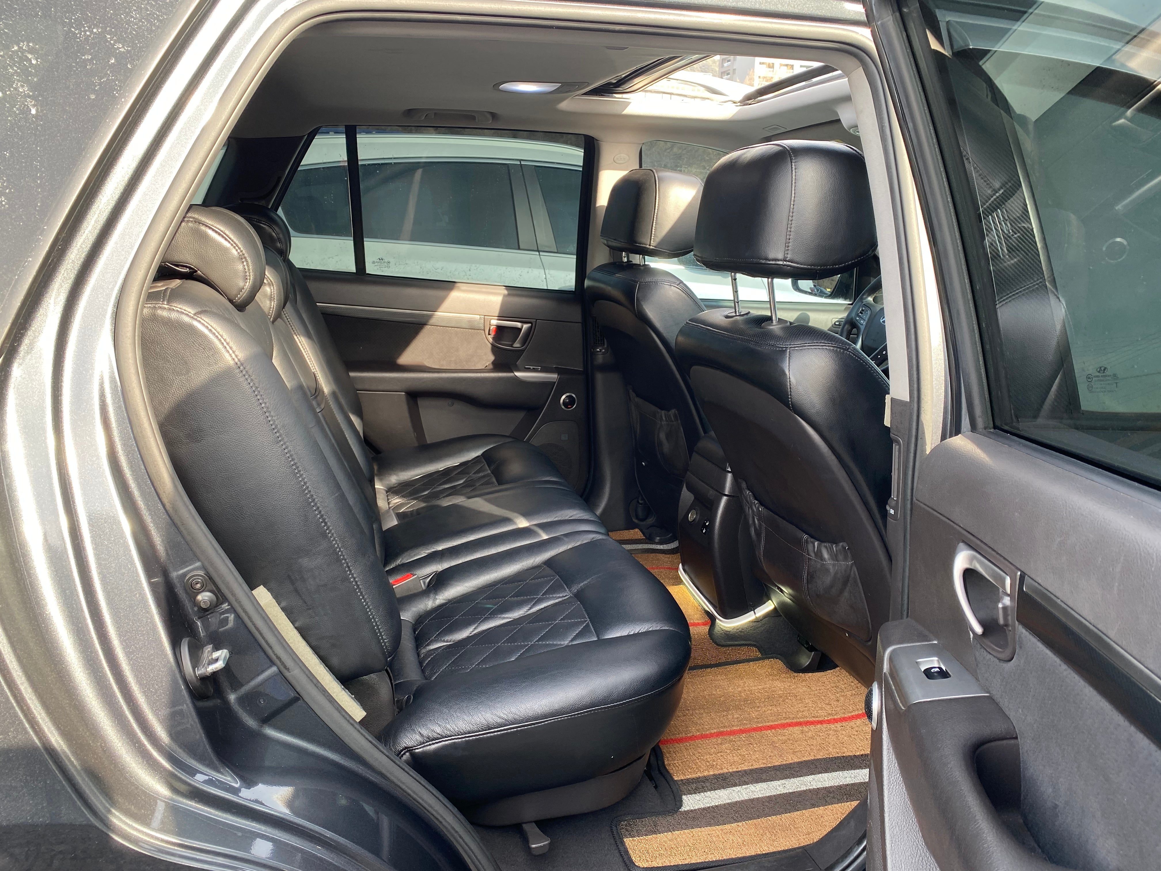 HYUNDAI SANTA FE 2011