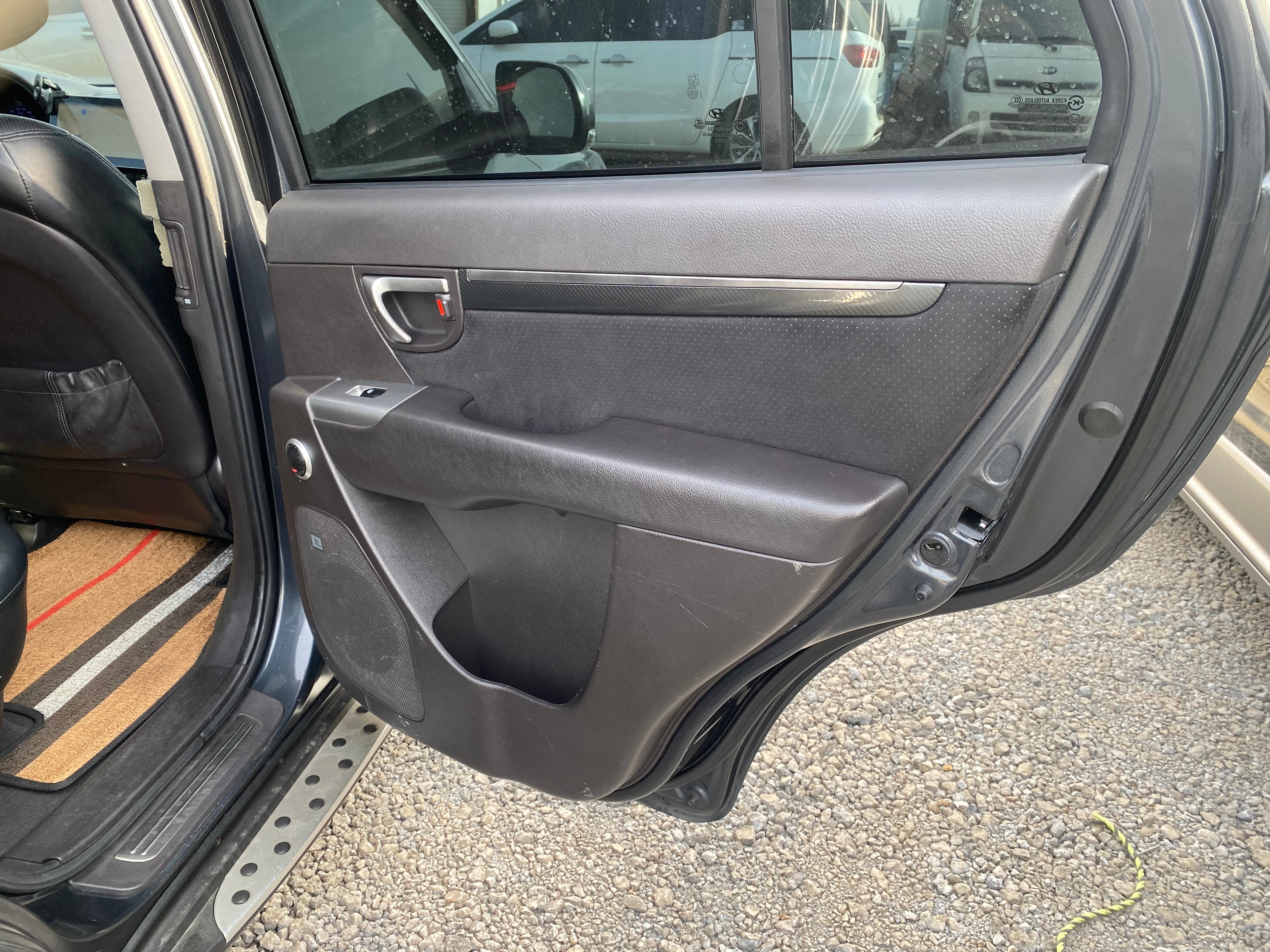 HYUNDAI SANTA FE 2011