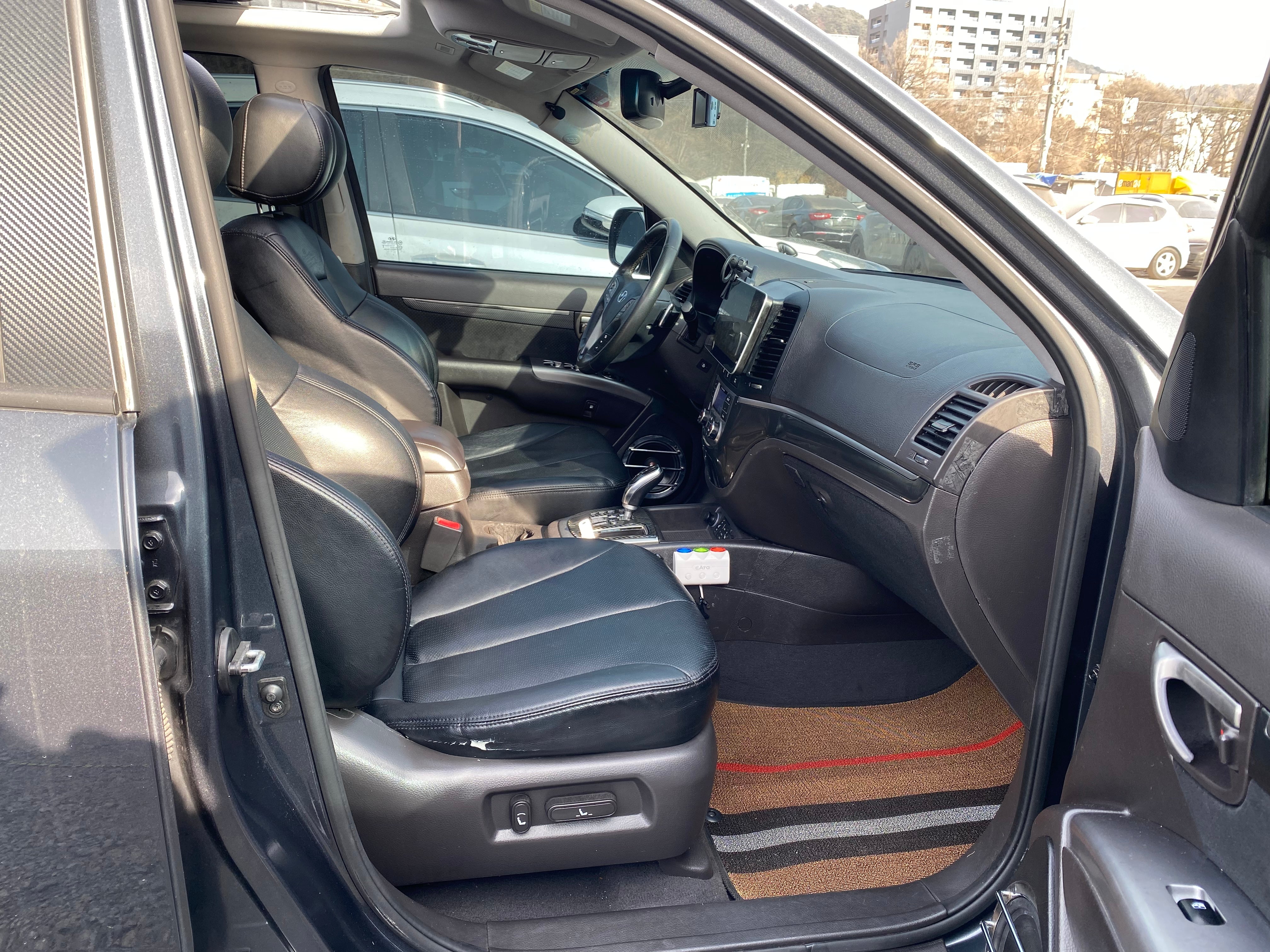 HYUNDAI SANTA FE 2011