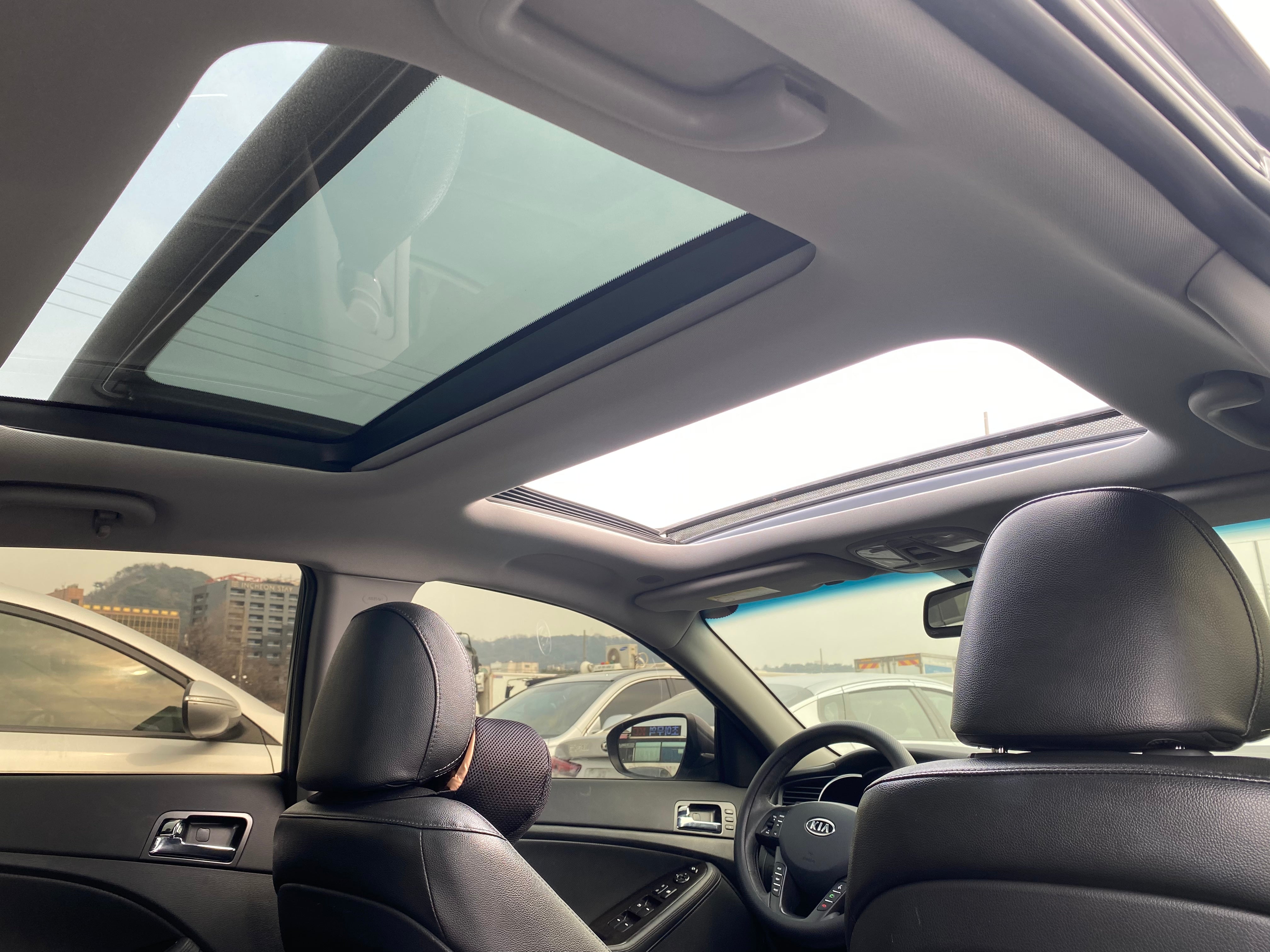 KIA K5 2011