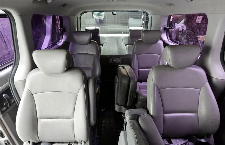 HYUNDAI GRAND STAREX 2012