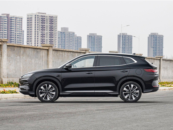 BYD SONG PLUS INTELLIGENT DRIVING EV 2025