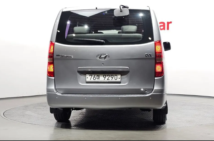 HYUNDAI GRAND STAREX 2012