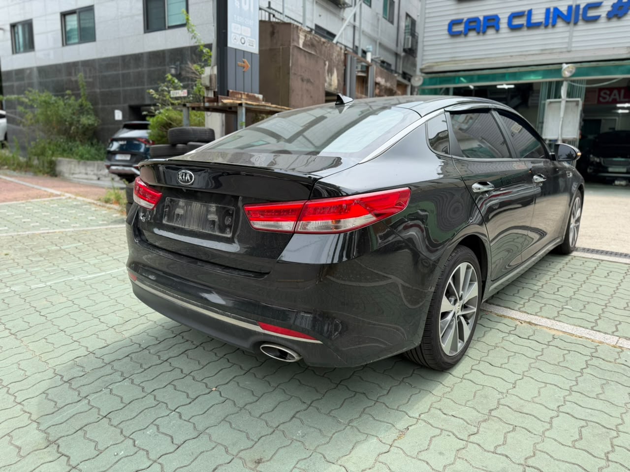 KIA K5 2017