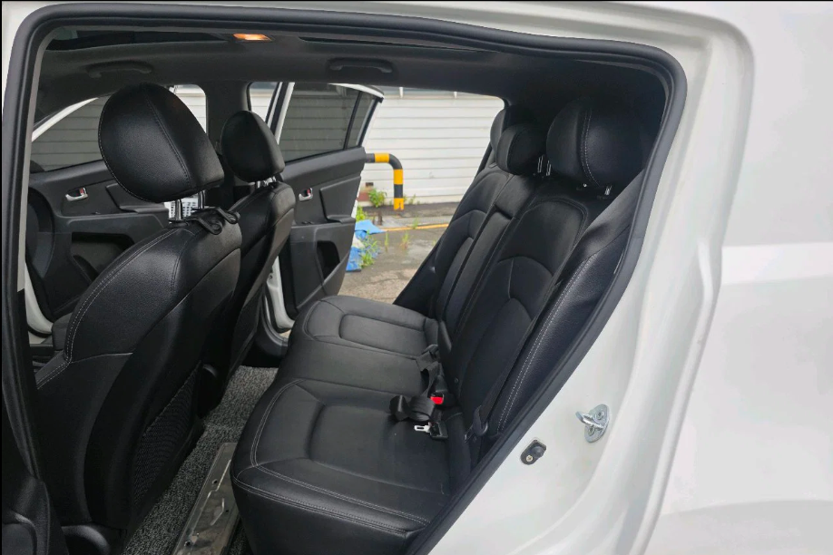 KIA SPORTAGE 2012