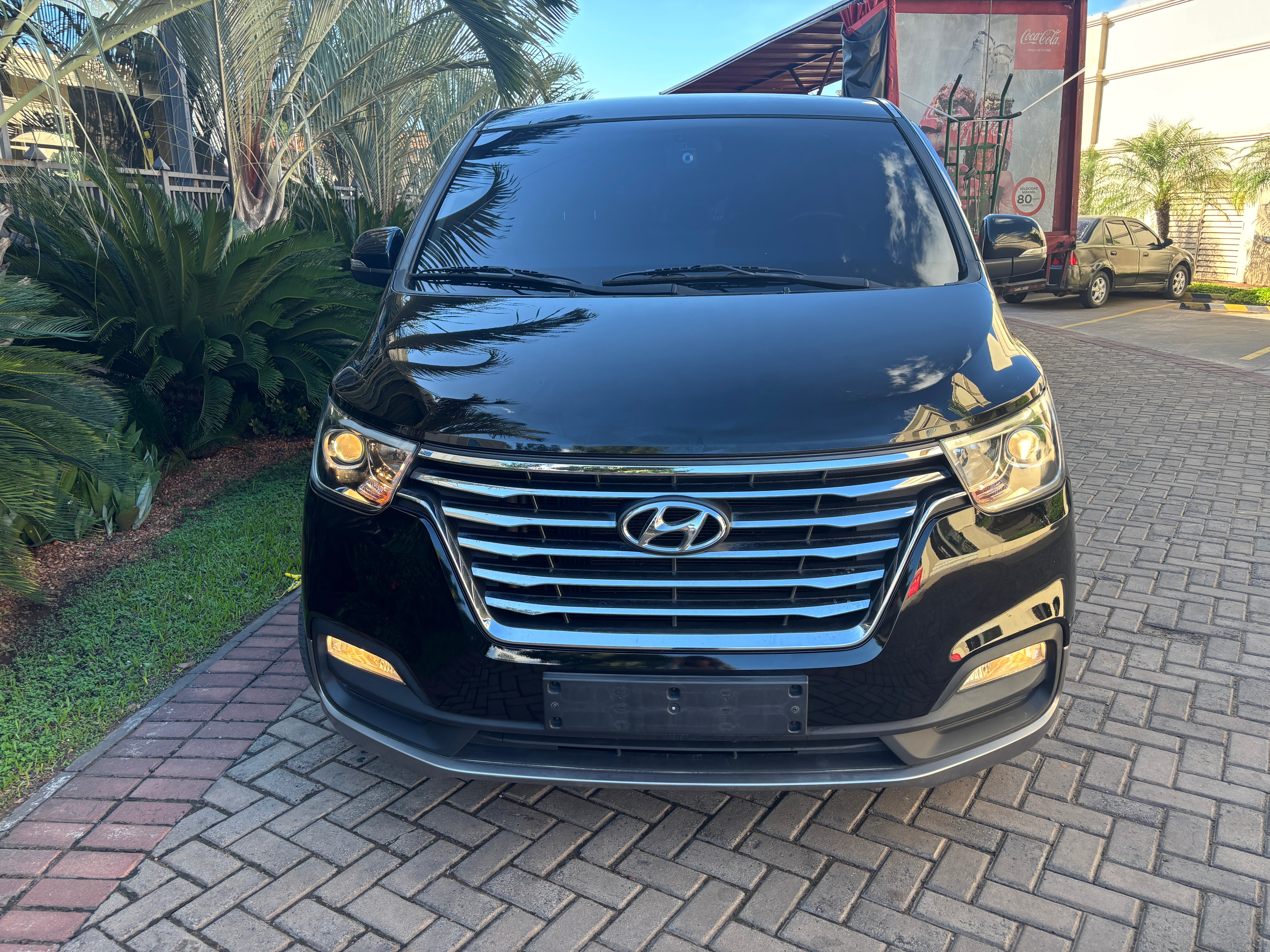 HYUNDAI GRAND STAREX 2019