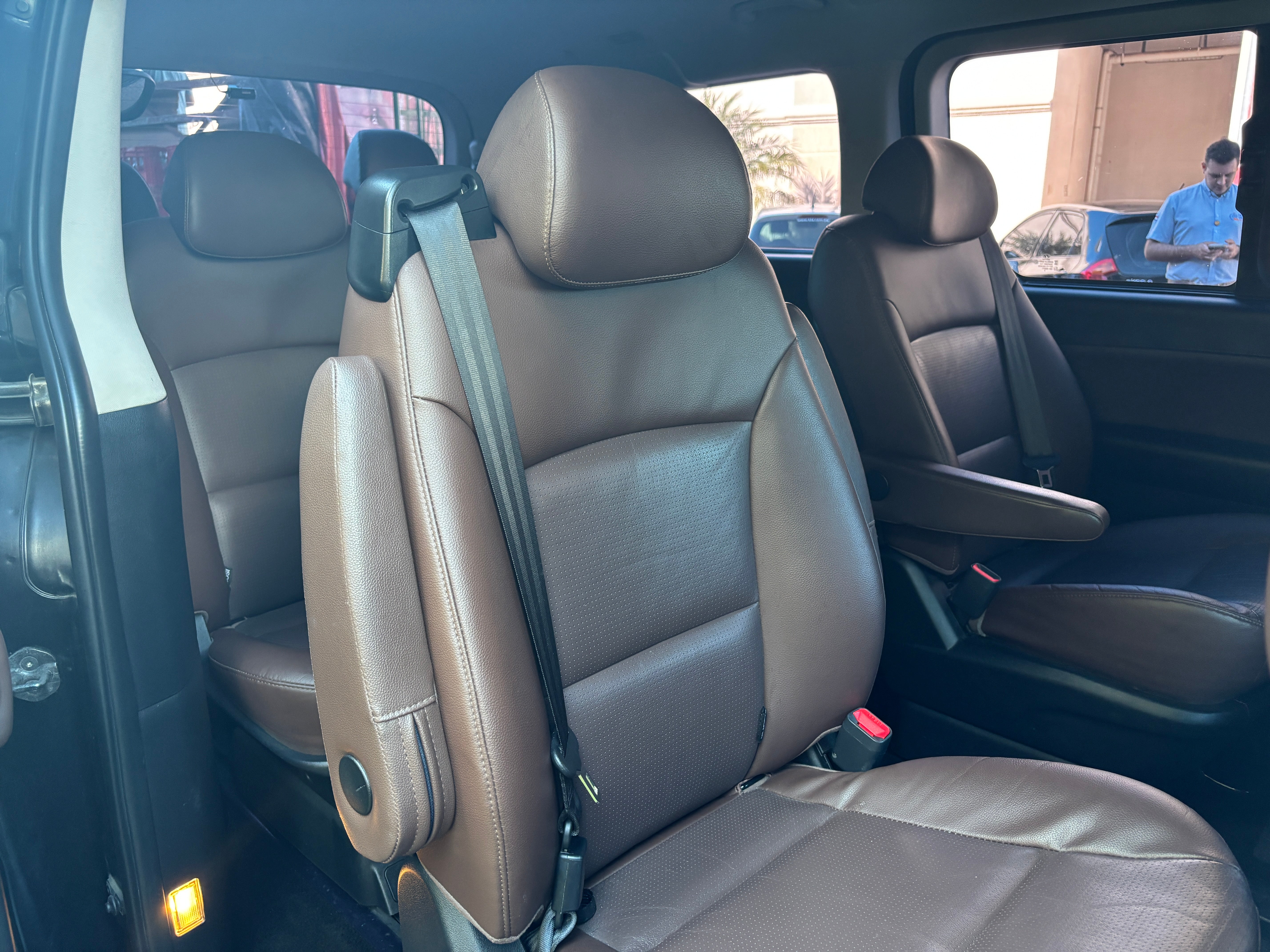 HYUNDAI GRAND STAREX 2019