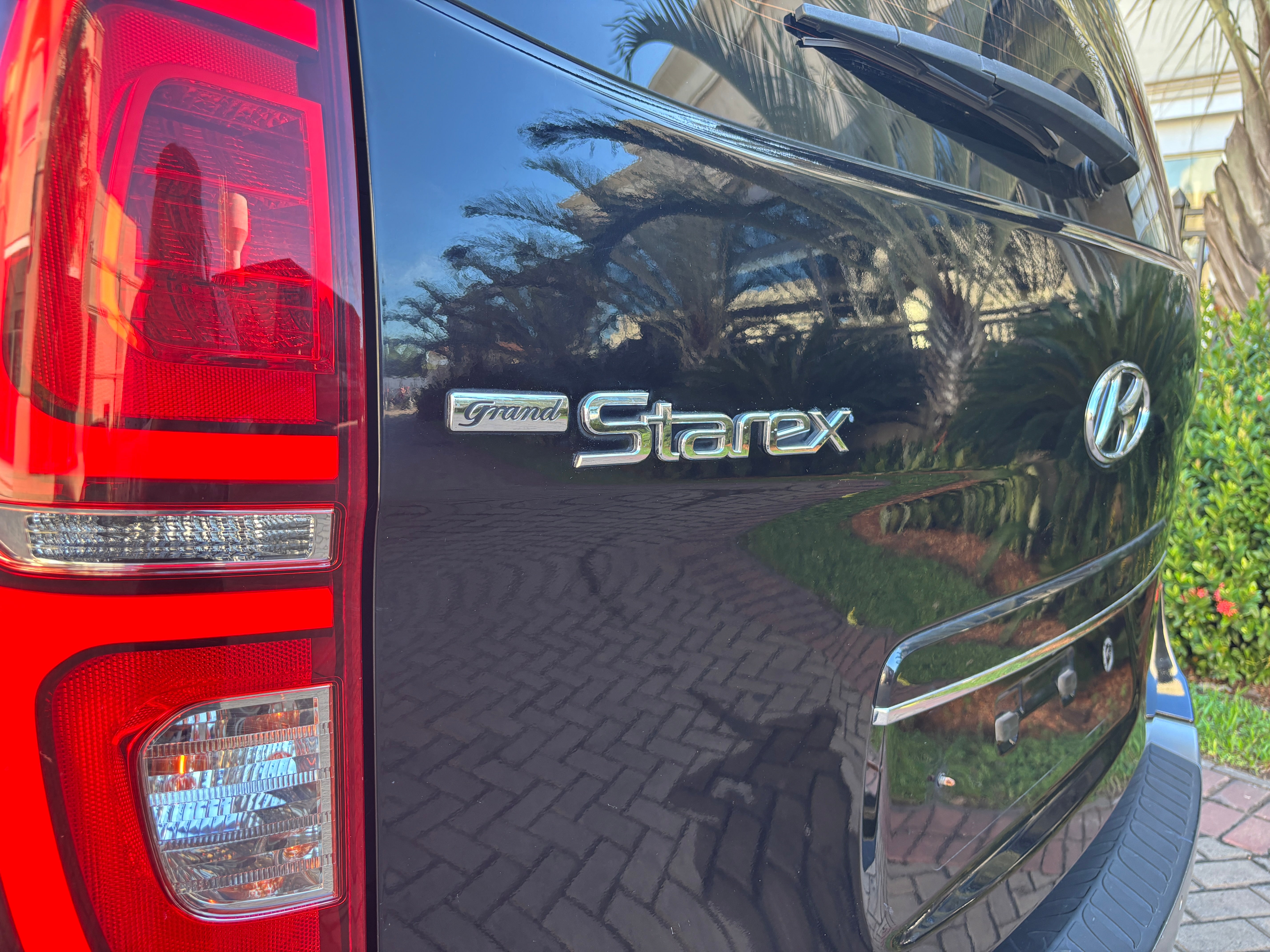 HYUNDAI GRAND STAREX 2019