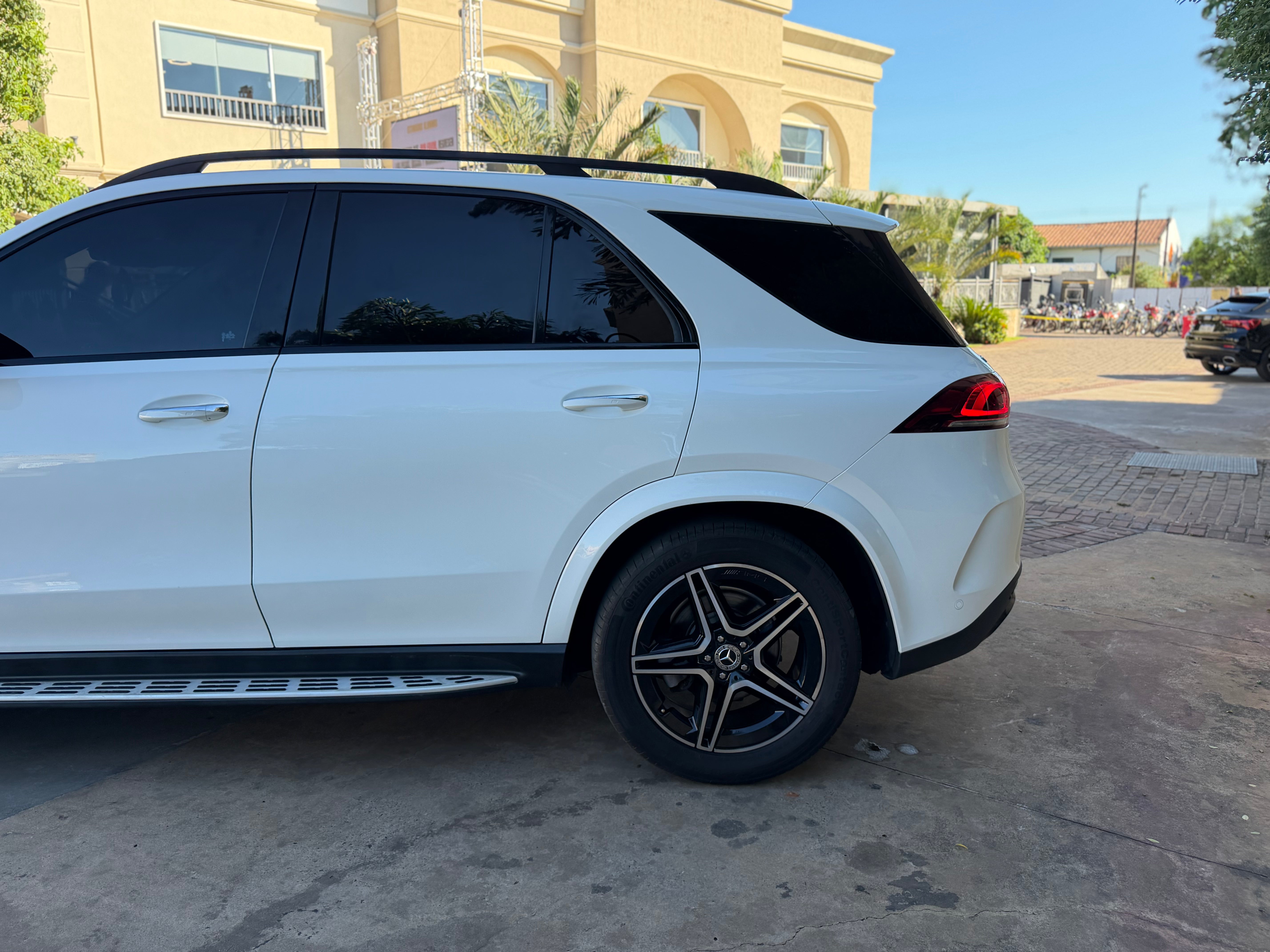 MERCEDES BENZ GLE 300D