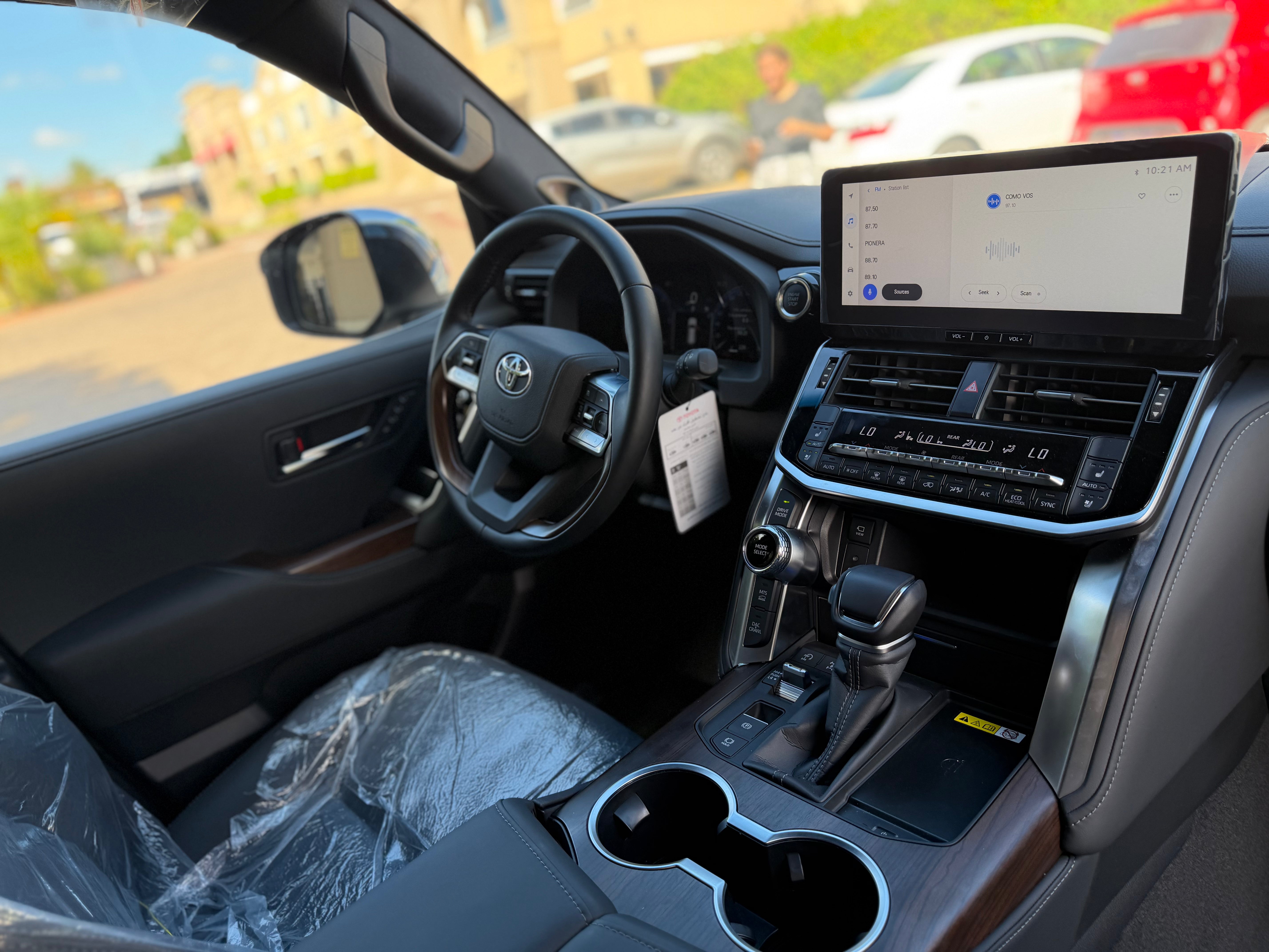TOYOTA LAND CRUISER VX 2026