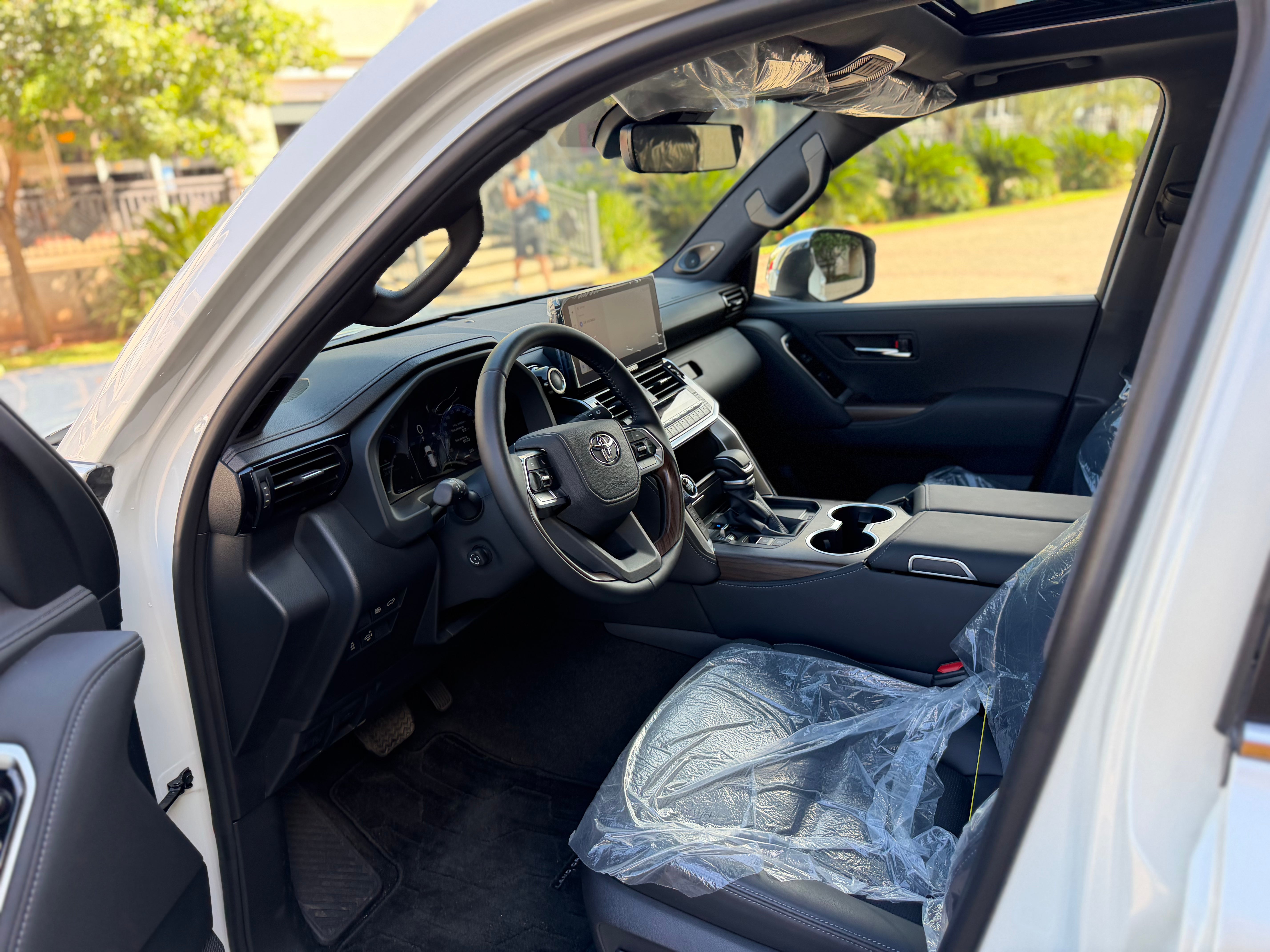 TOYOTA LAND CRUISER VX 2026