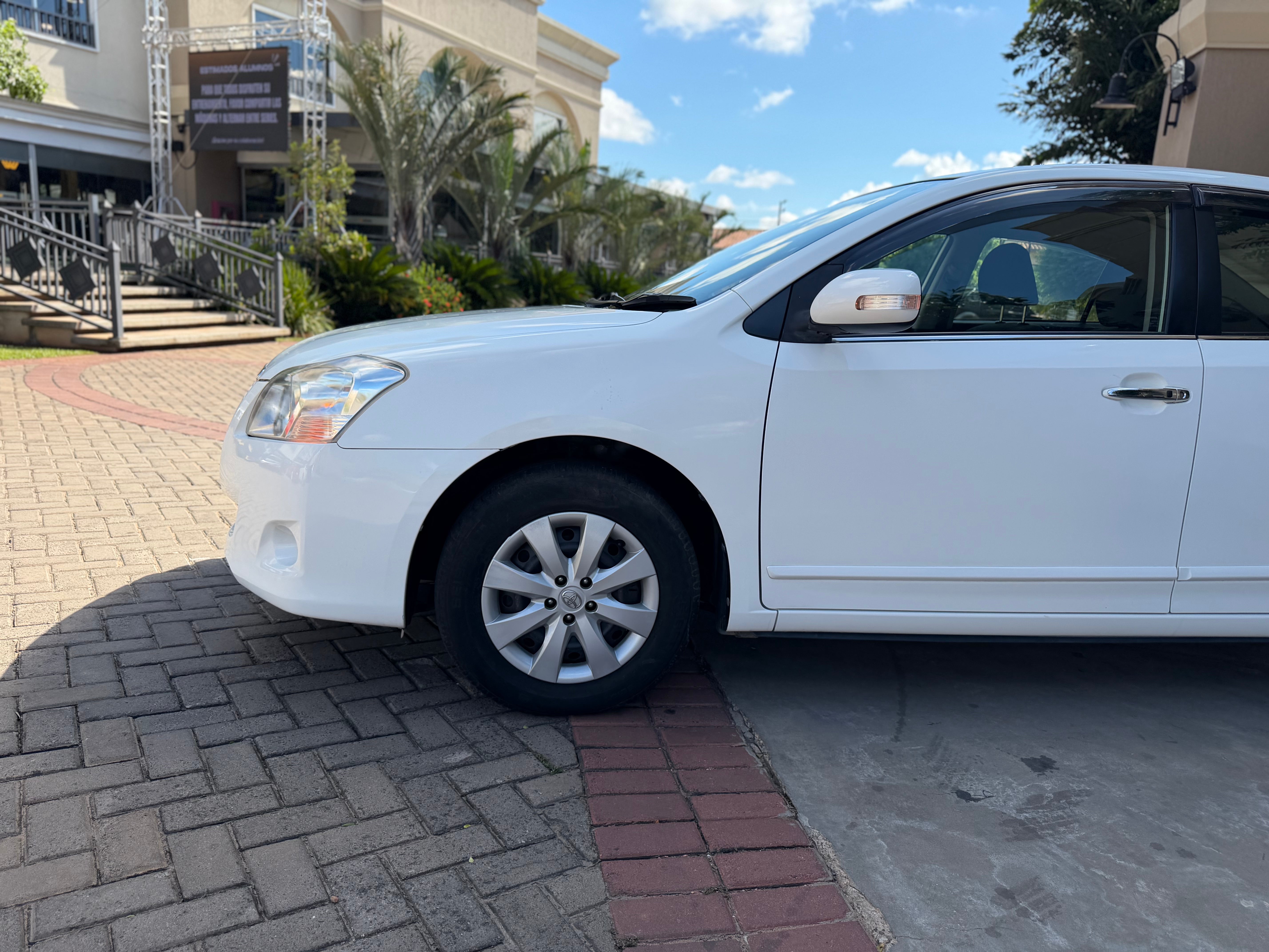 TOYOTA PREMIO 2007