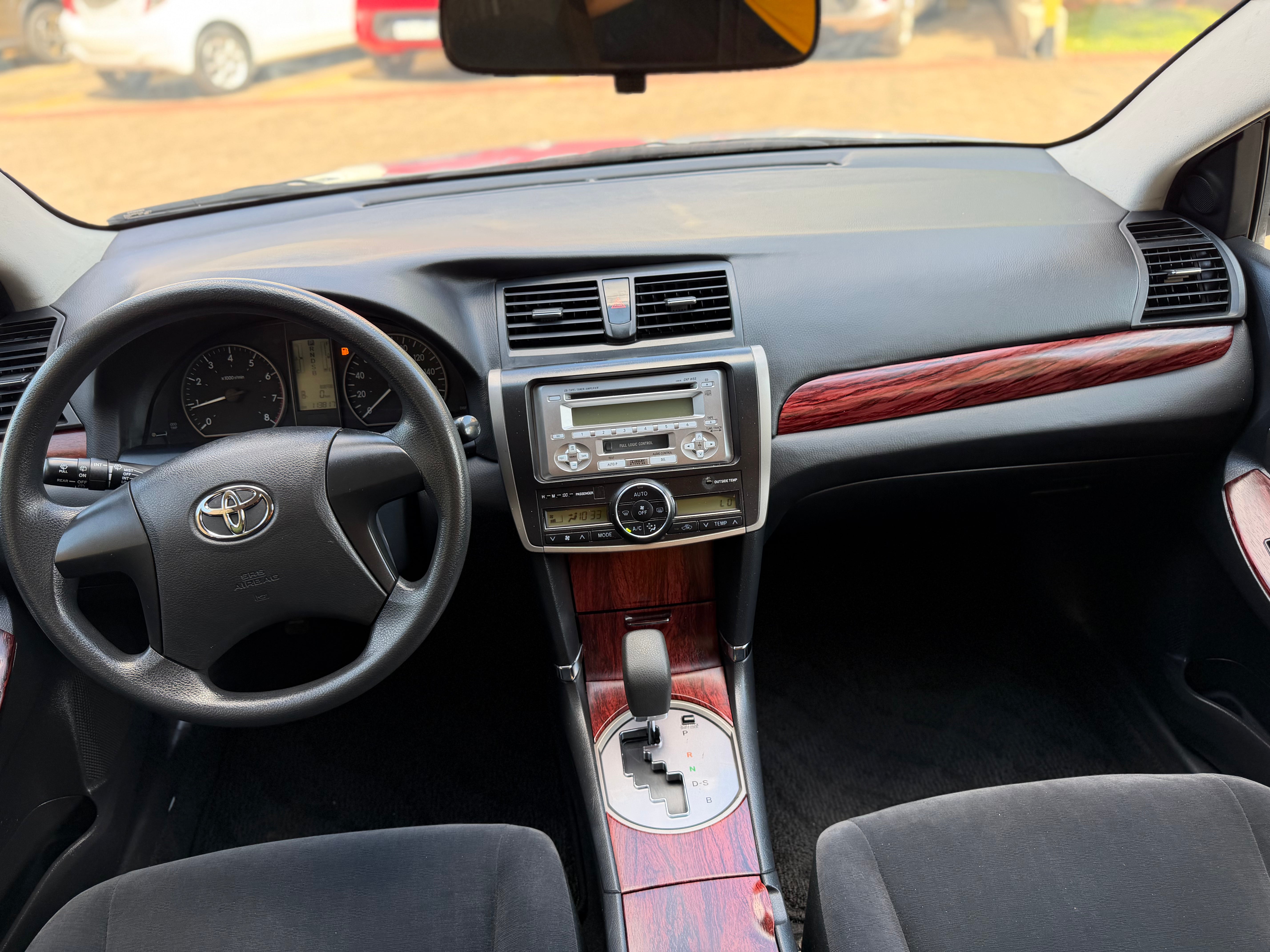 TOYOTA PREMIO 2007