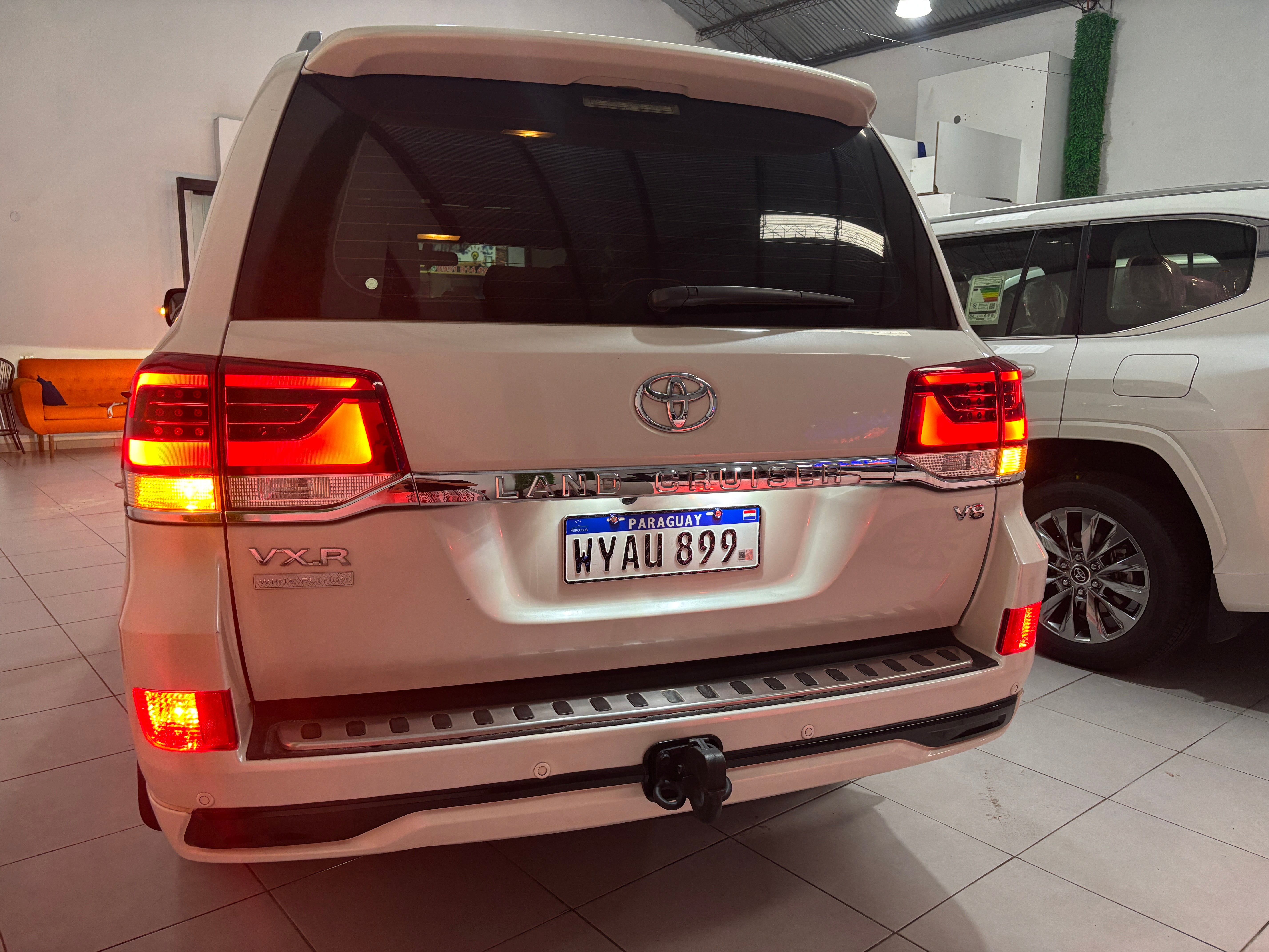 TOYOTA LAND CRUISER 2018 VX