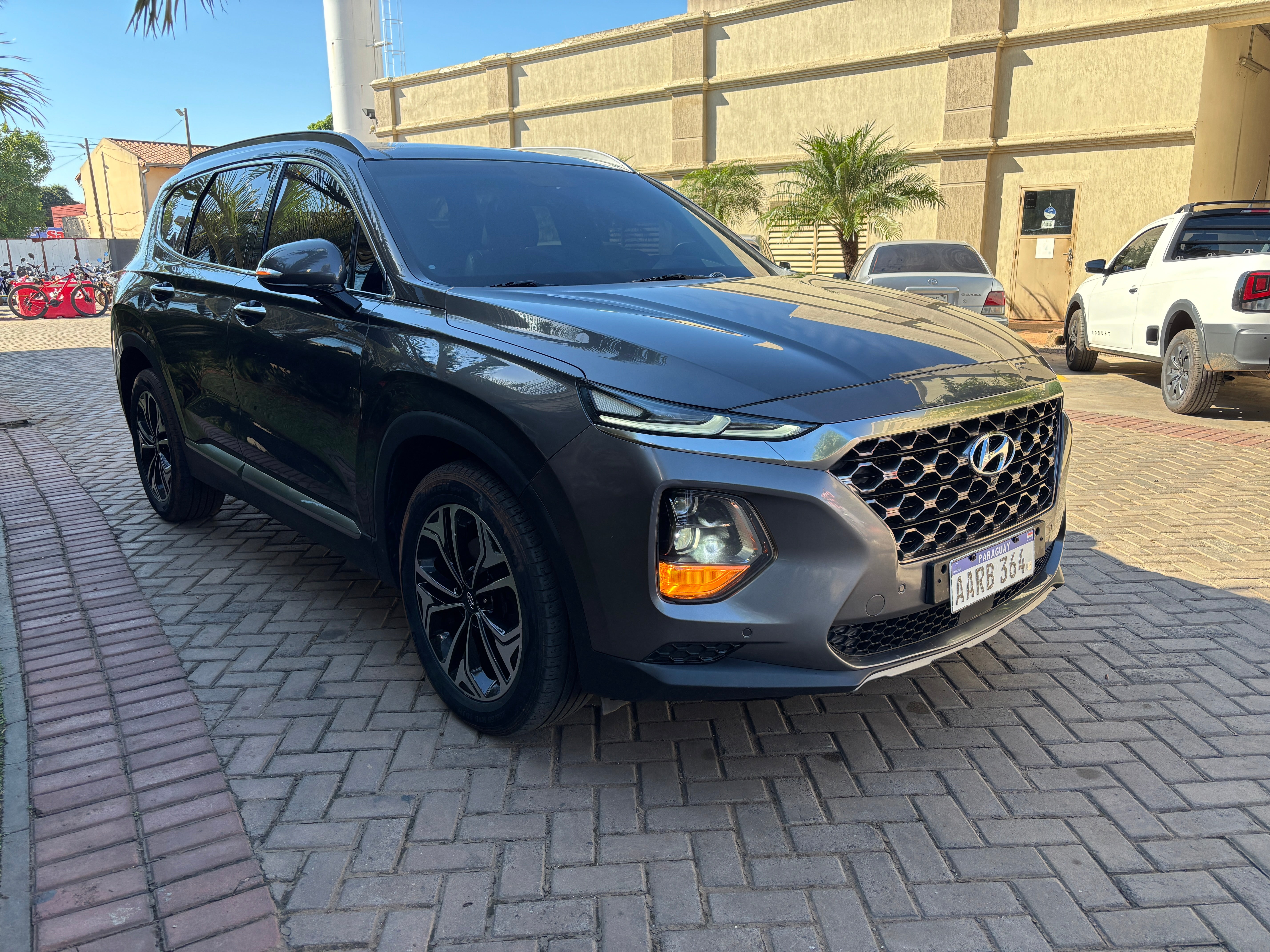 HYUNDAI SANTA FE 2019