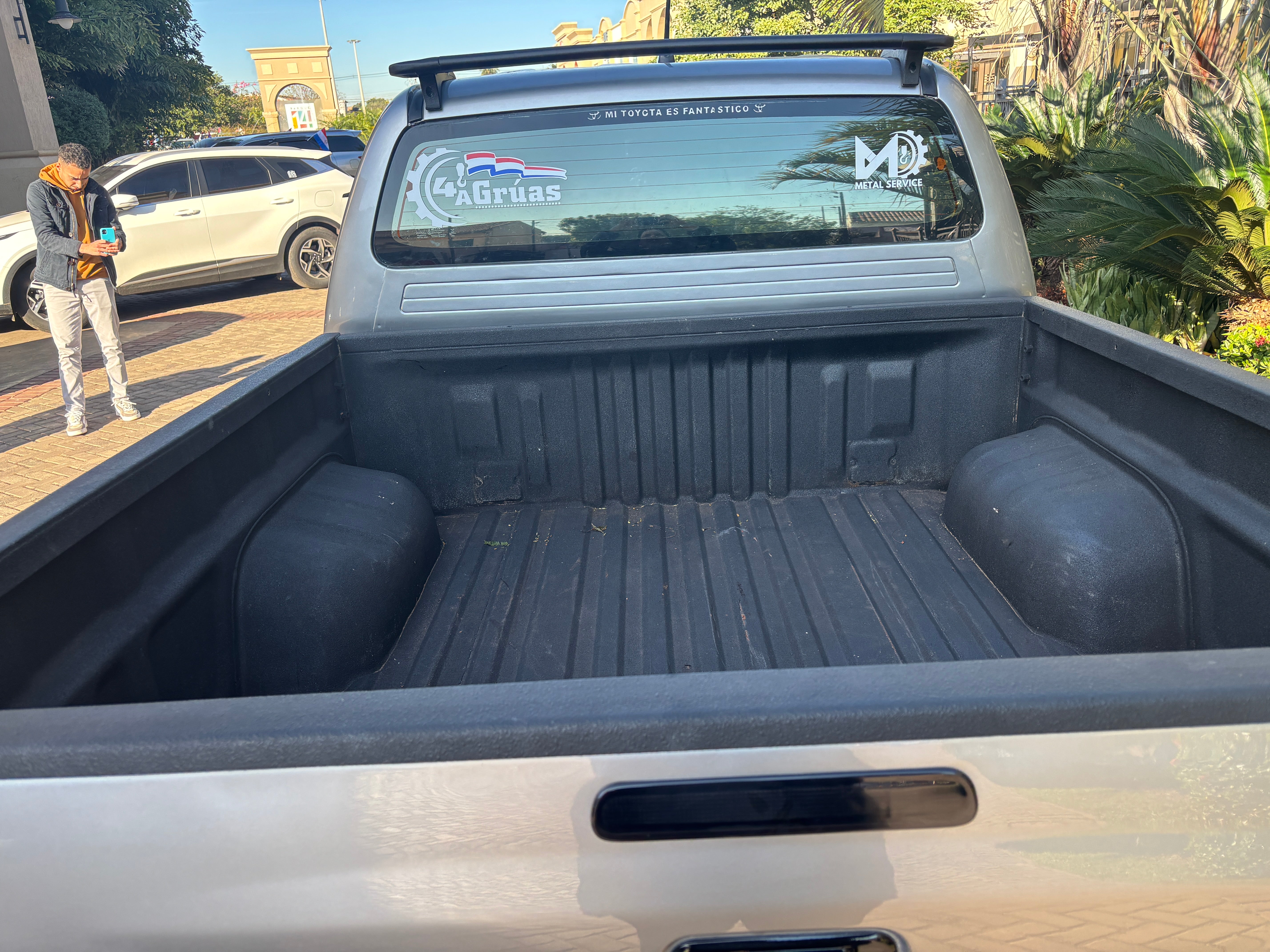TOYOTA HILUX 2015