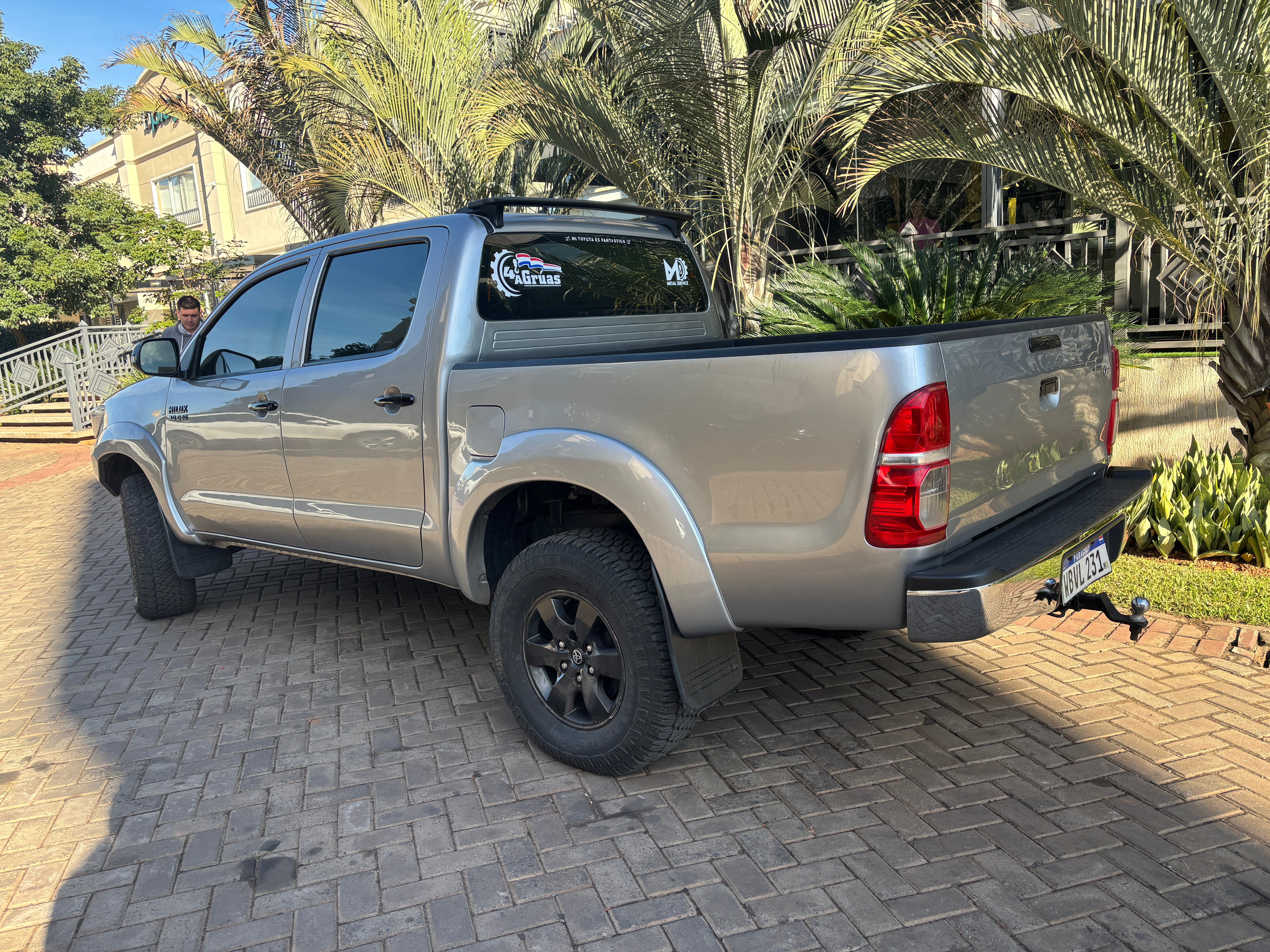 TOYOTA HILUX 2015