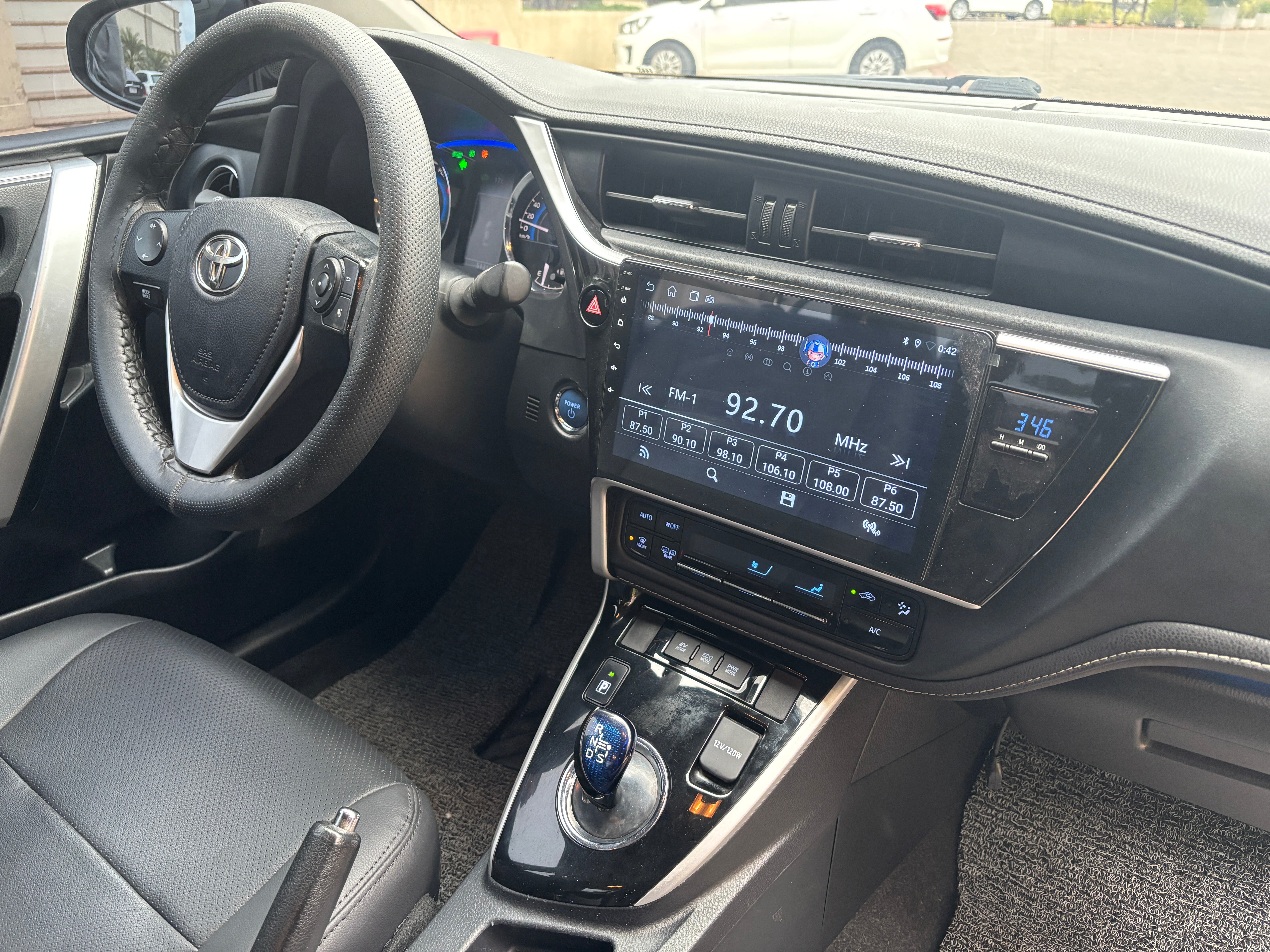 Toyota Corolla Hybrid 2019