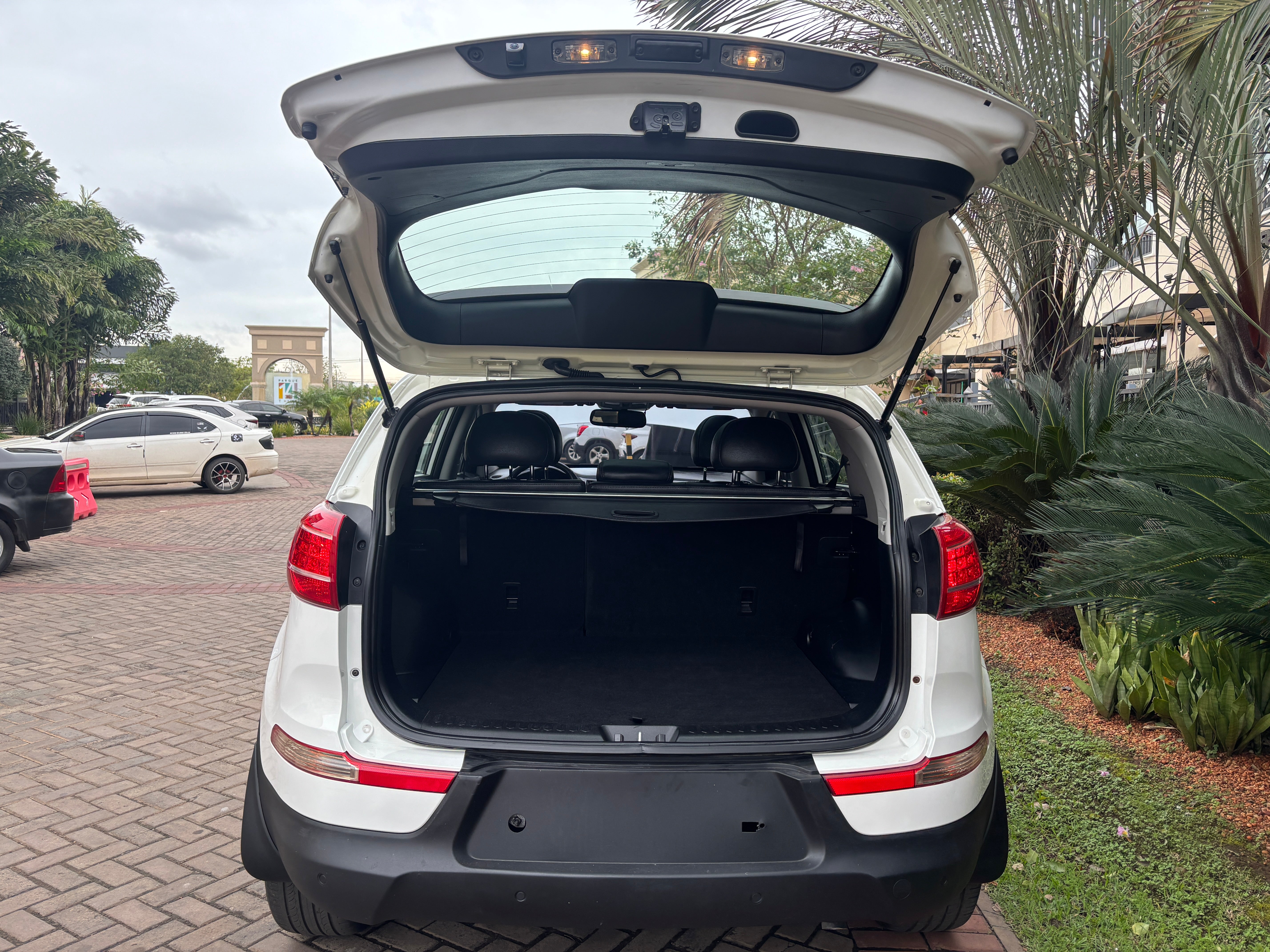 KIA SPORTAGE 2011