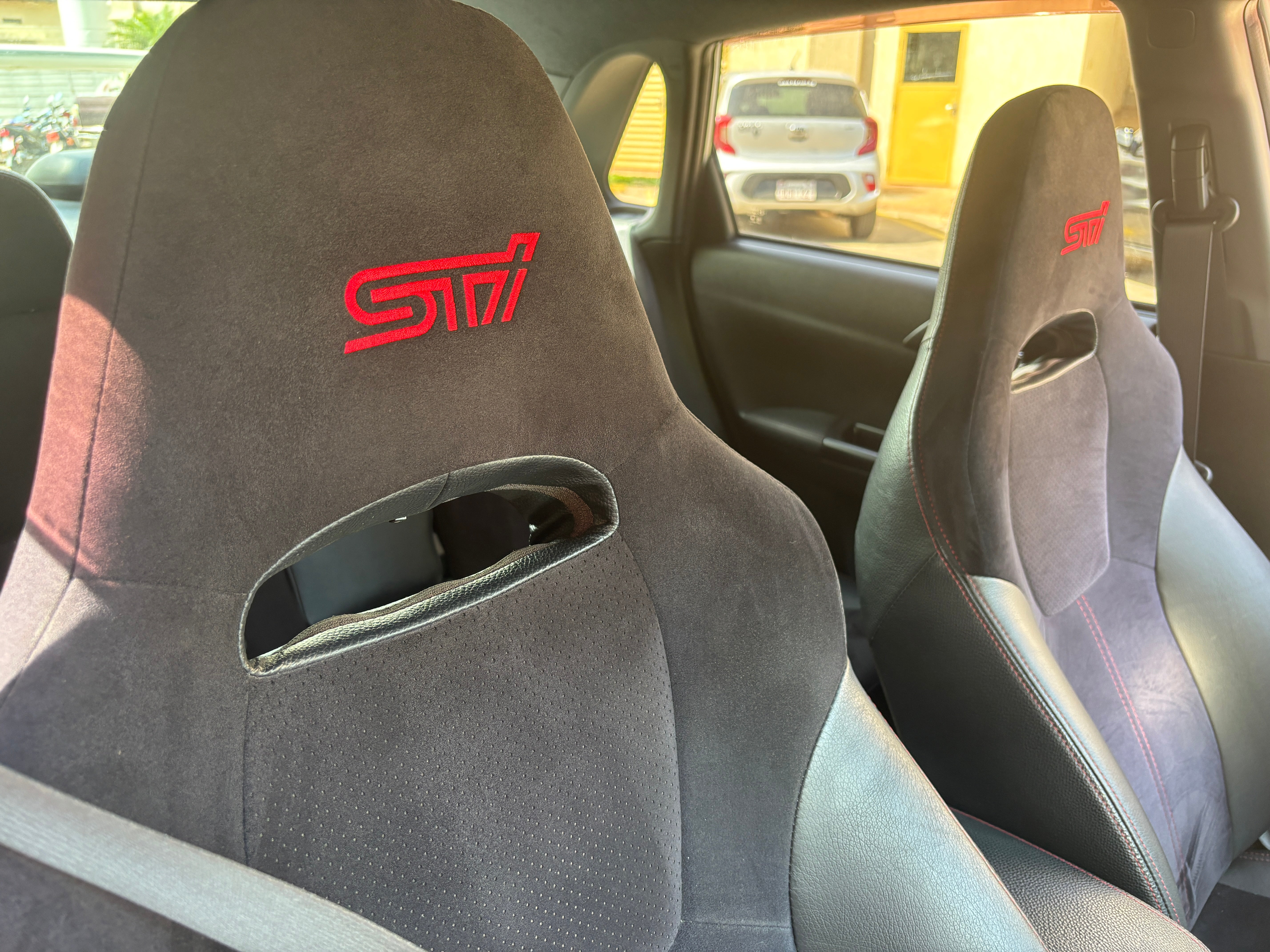 SUBARU WRX STI 2012