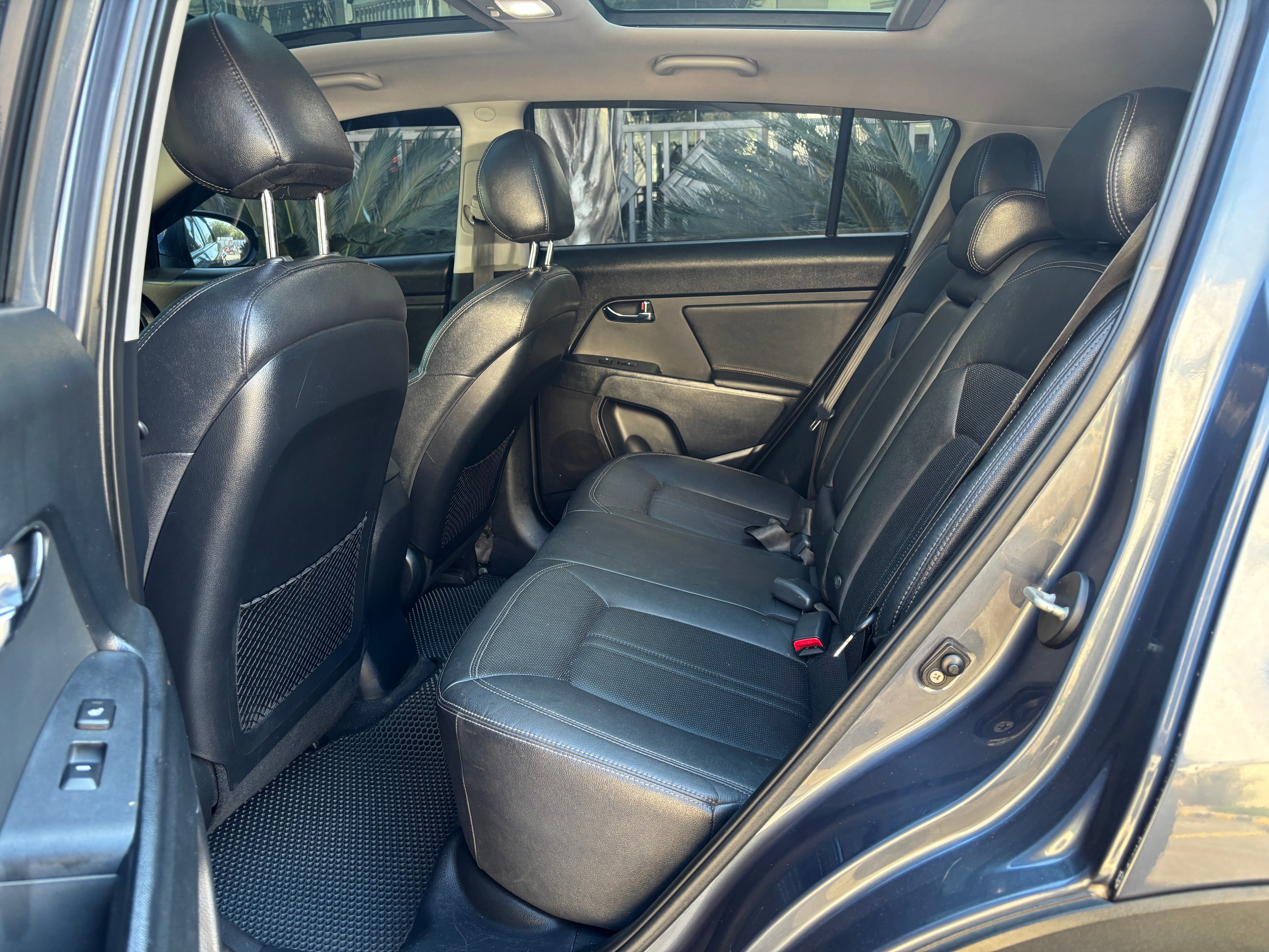 KIA SPORTAGE 2011
