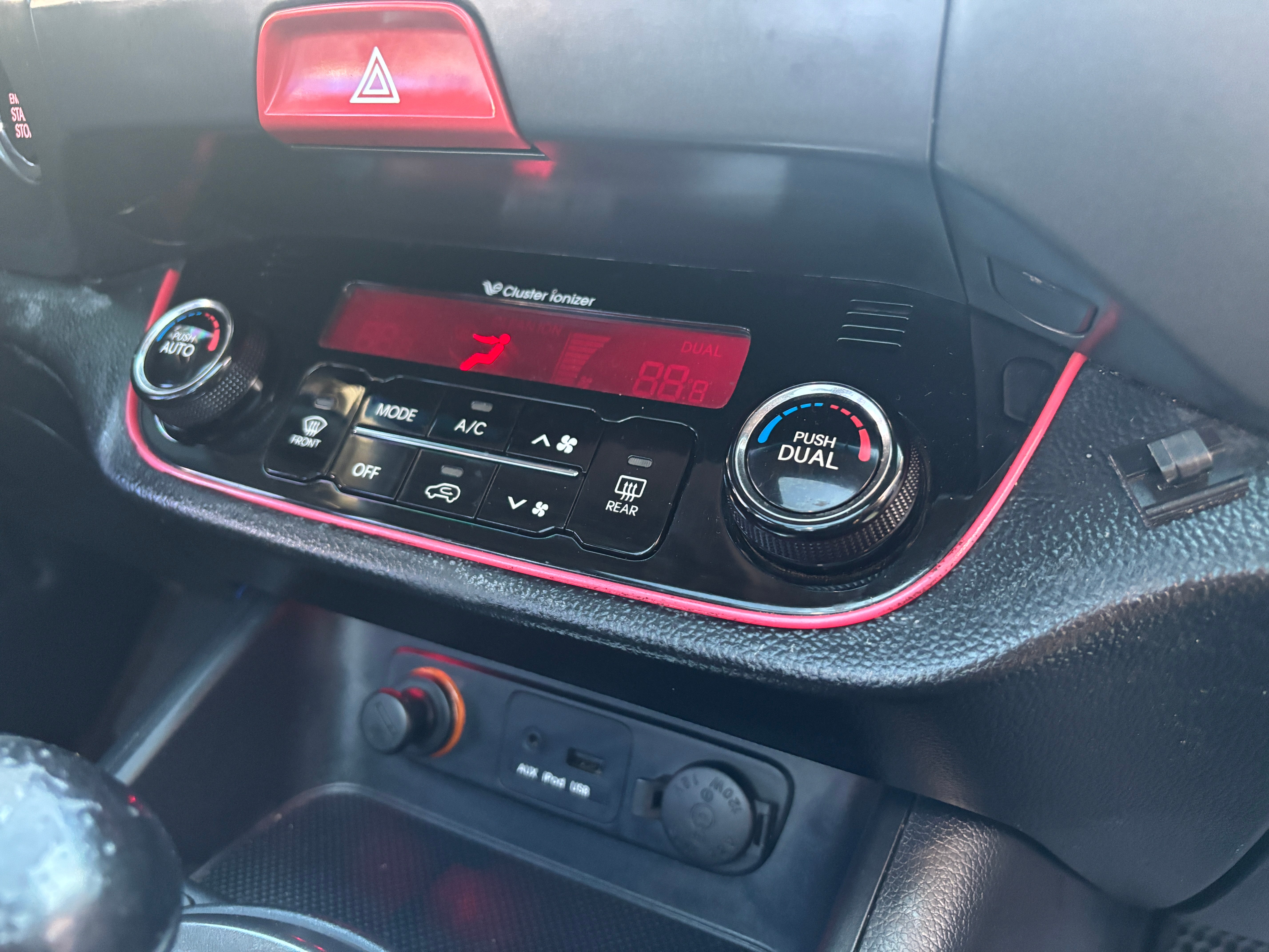 KIA SPORTAGE 2011