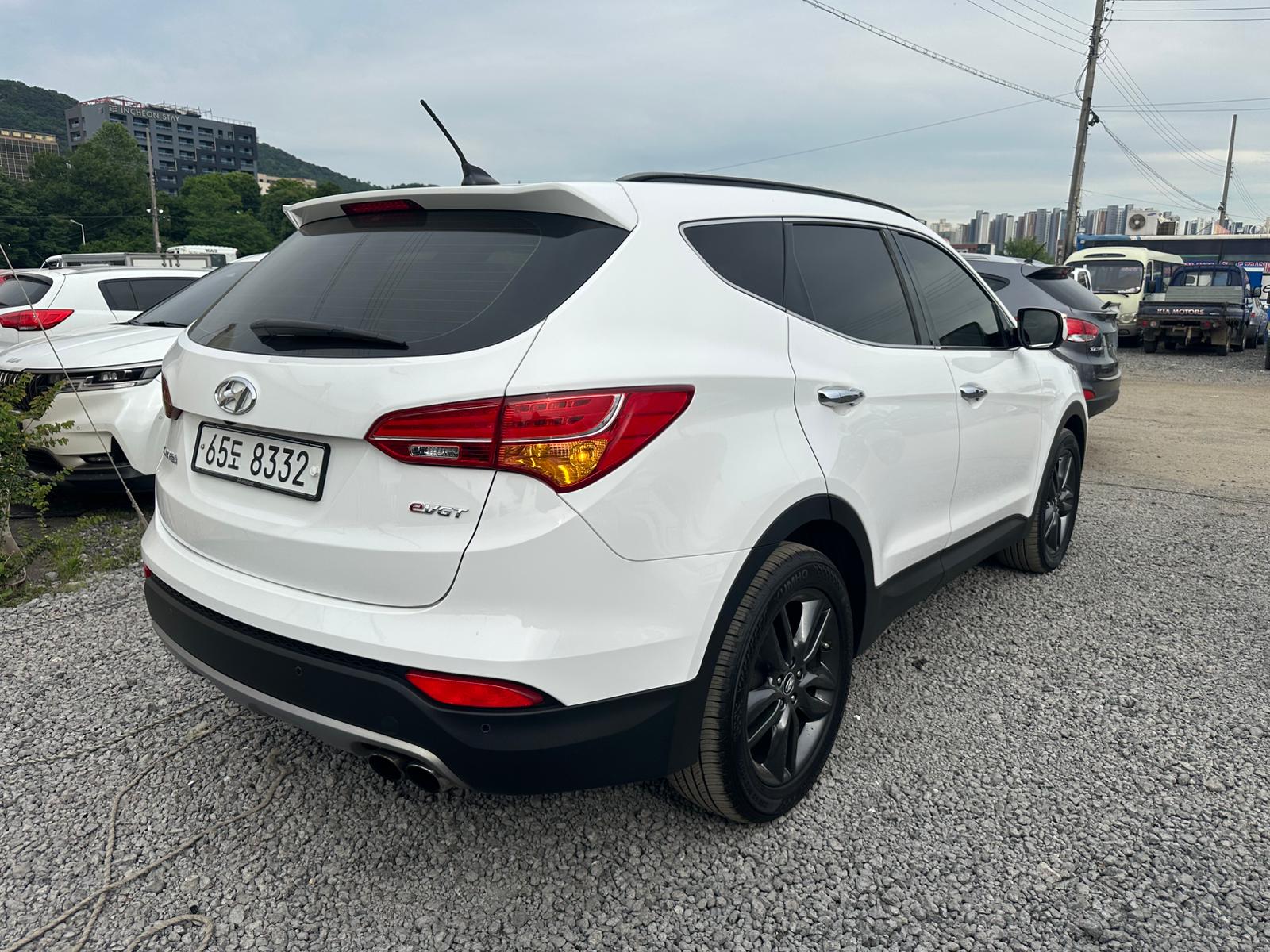 HYUNDAI SANTA FE 2013