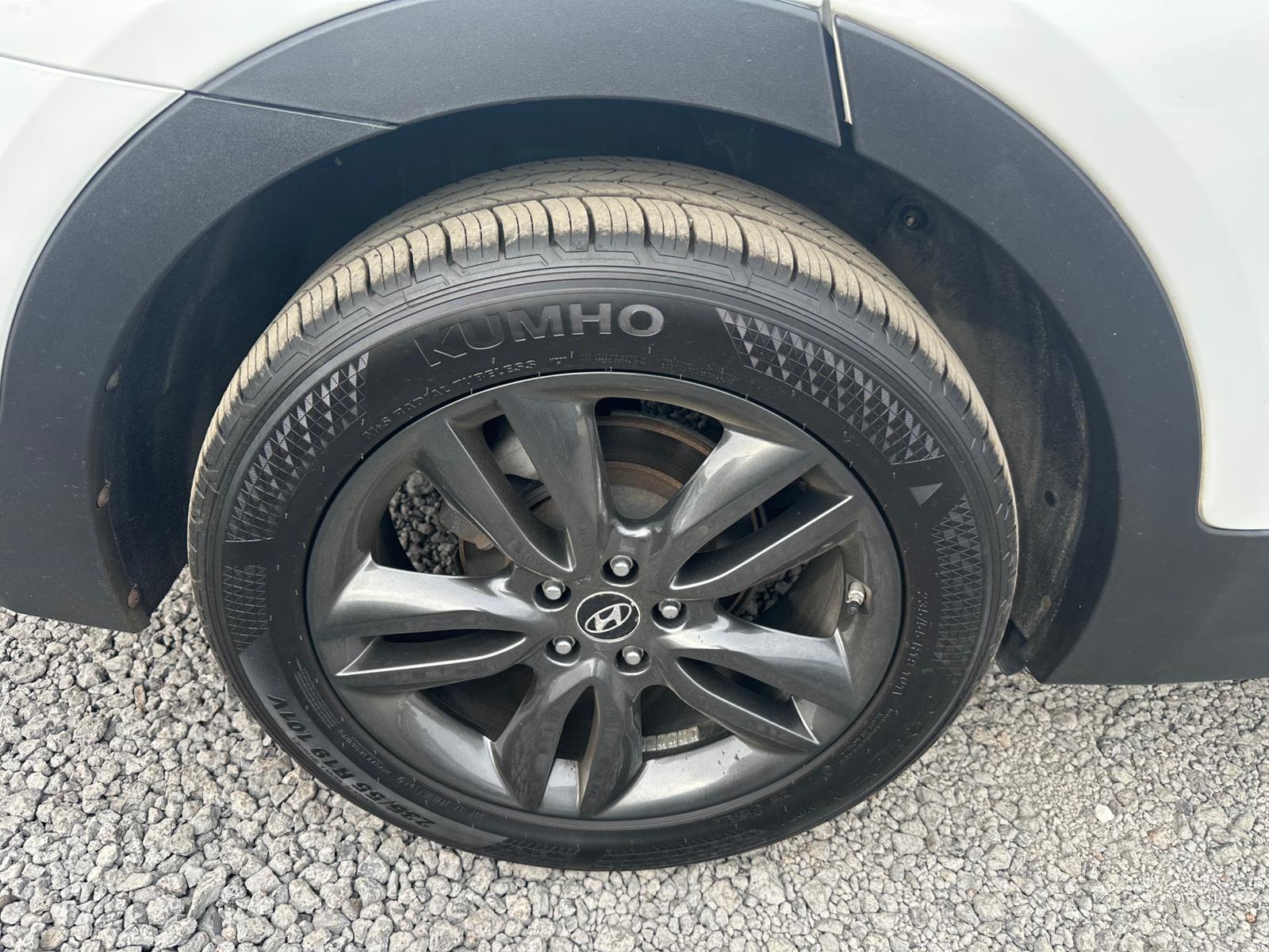 HYUNDAI SANTA FE 2013