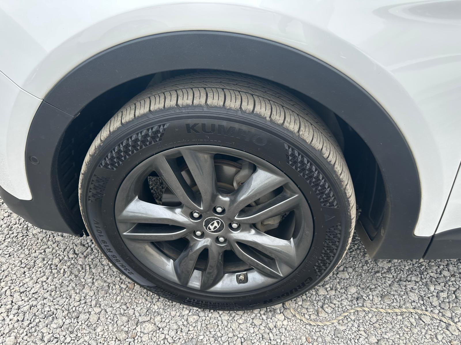 HYUNDAI SANTA FE 2013