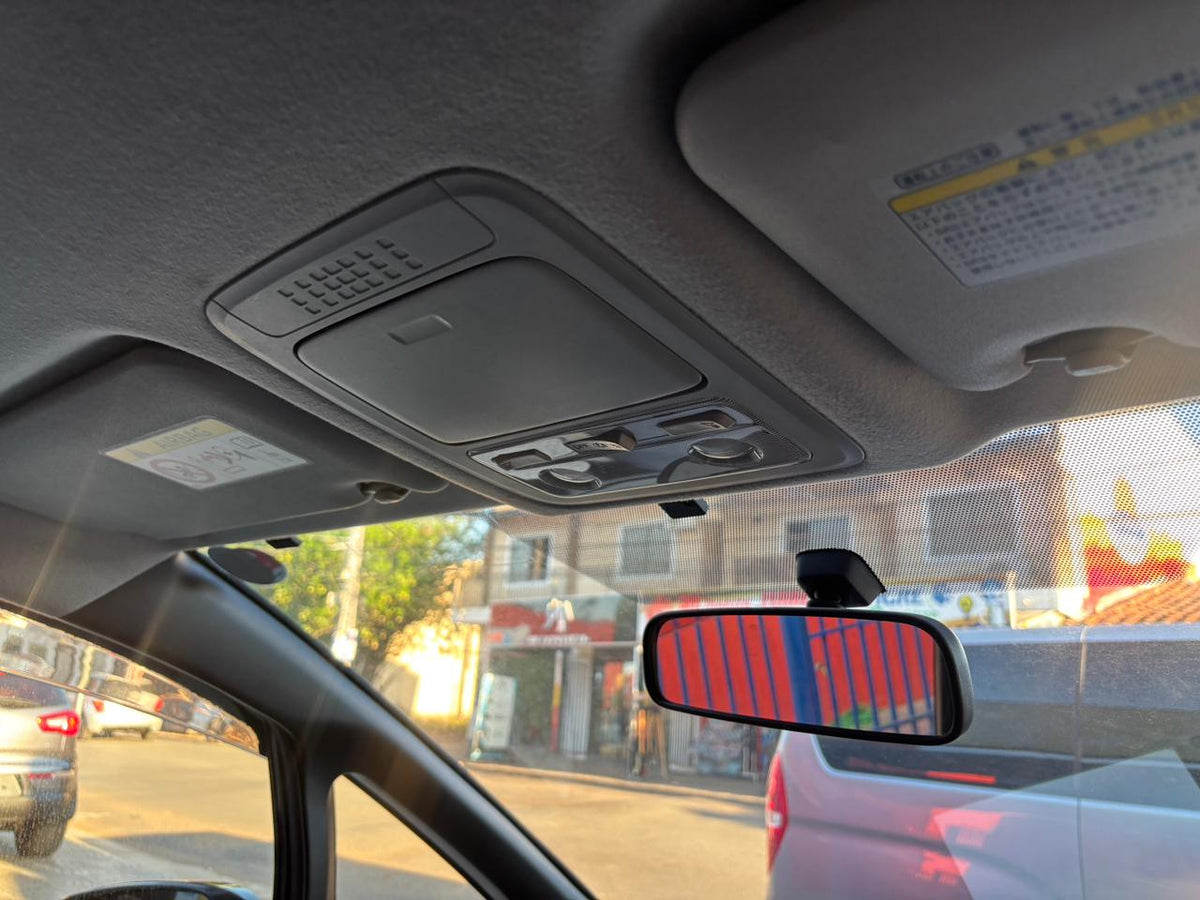 TOYOTA NOAH 2017