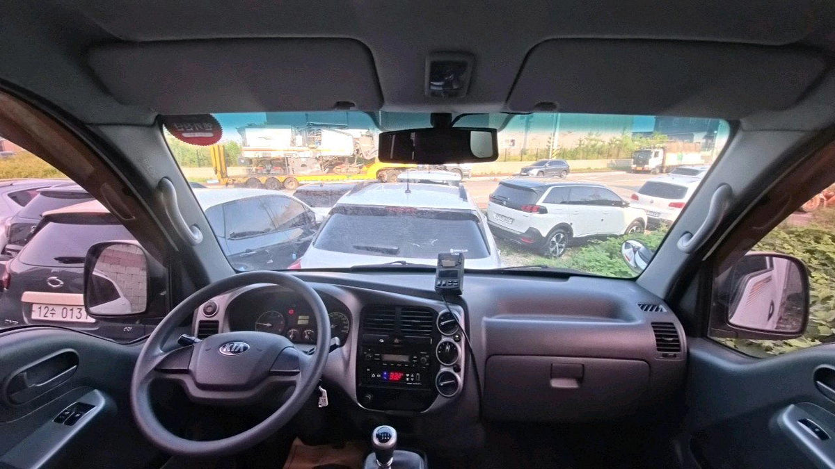 KIA BONGO 2014